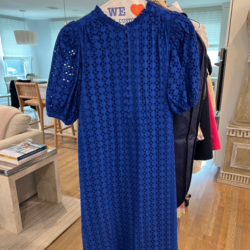 TUCKERNUCK Hyacinth House Size M Like NEW